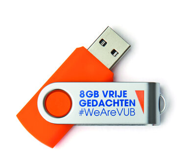 USB stick 8GB oranje &#039;vrije gedachten&#039;