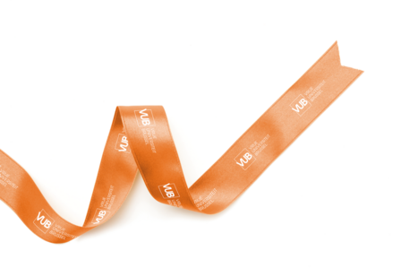 cadeaulint oranje met VUB print