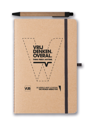 A5 Notitieboekje zwart met pen 